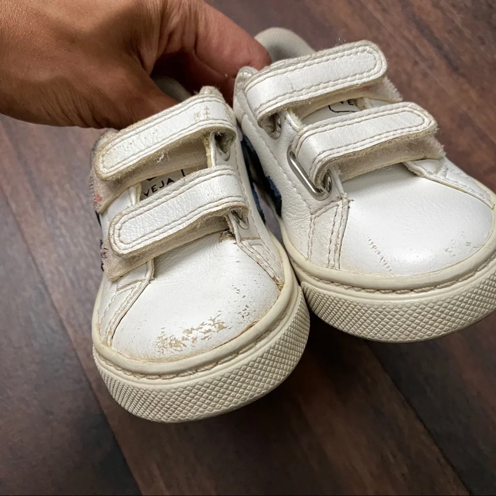 Veja Esplar Velcro Sneaker toddler size 6 T2 small - Picture 3 of 8